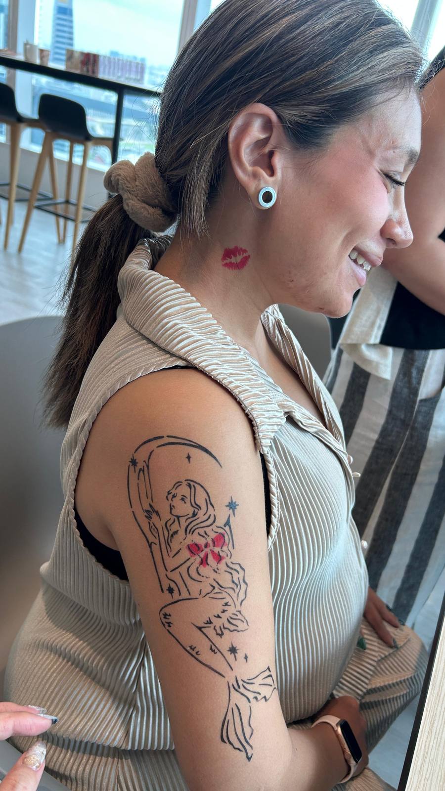 Adult airbrush tattoo design