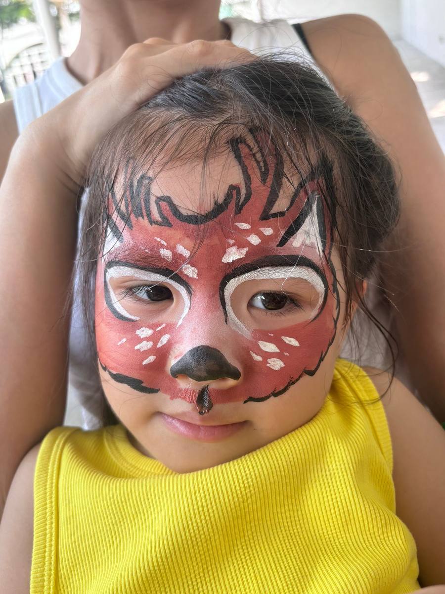 Full face deer design